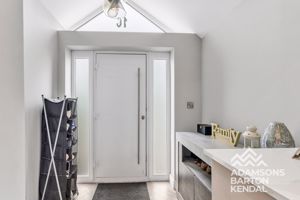 Photo 32- click for photo gallery